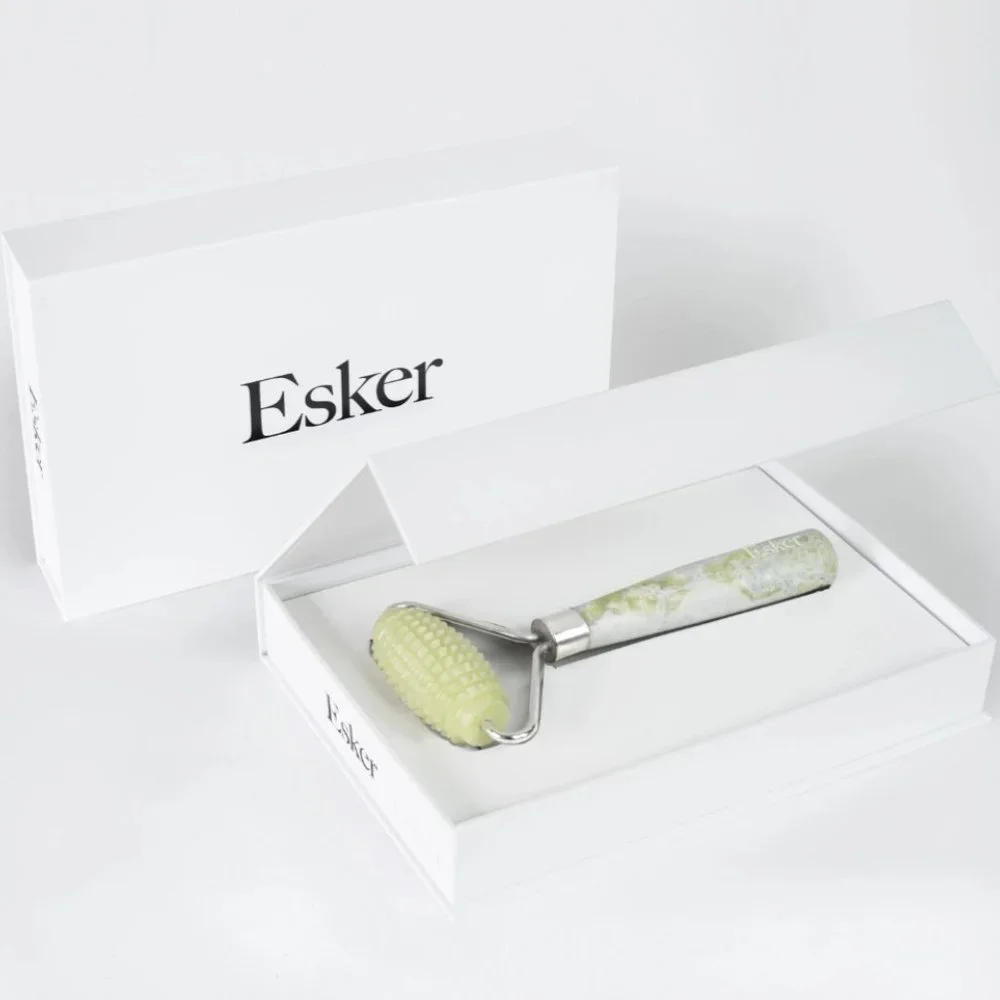 Esker Beauty Allover Jade Roller - Brand New in Box